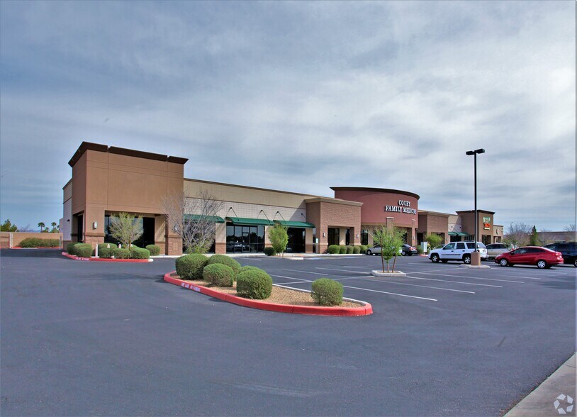 1520 W Guadalupe Rd, Gilbert, AZ à louer - Photo de l’immeuble – Image 3 sur 3
