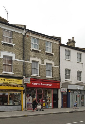 Plus de détails pour 76 Askew Rd, Londres - Local commercial à vendre