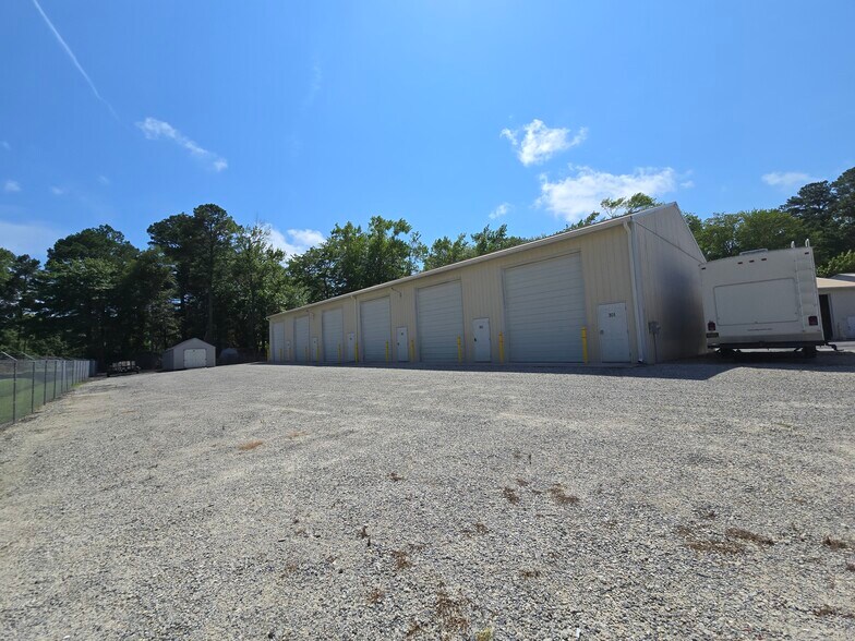 37425 Dale Earnhardt Blvd, Frankford, DE à louer - Photo de l’immeuble – Image 3 sur 5