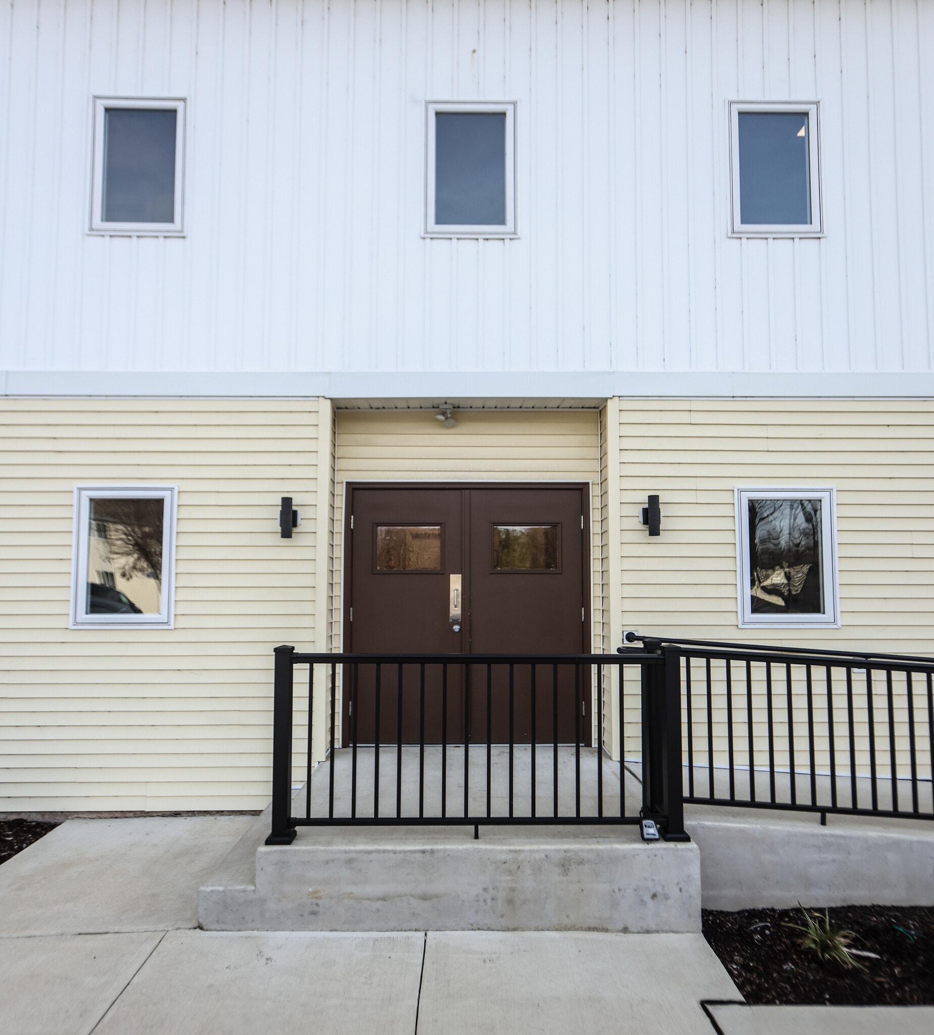 101 Rt 130, Cinnaminson, NJ à louer Photo de l’immeuble– Image 1 sur 7