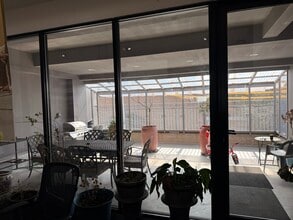 166 Dikeman St, Brooklyn, NY à louer Photo intérieure– Image 2 sur 5