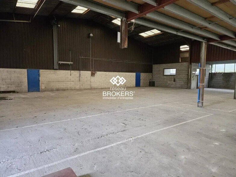 479 Chemin Du Petit Plan, Bourg-en-Bresse à louer - Photo de l’immeuble – Image 3 sur 6