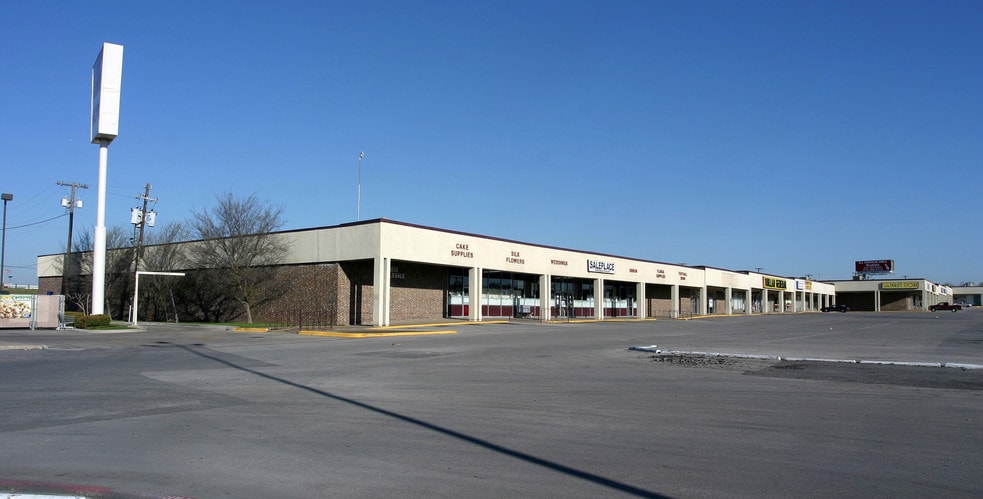 3501-3641 Shepherd Ln, Balch Springs, TX à louer - Photo de l’immeuble – Image 2 sur 12