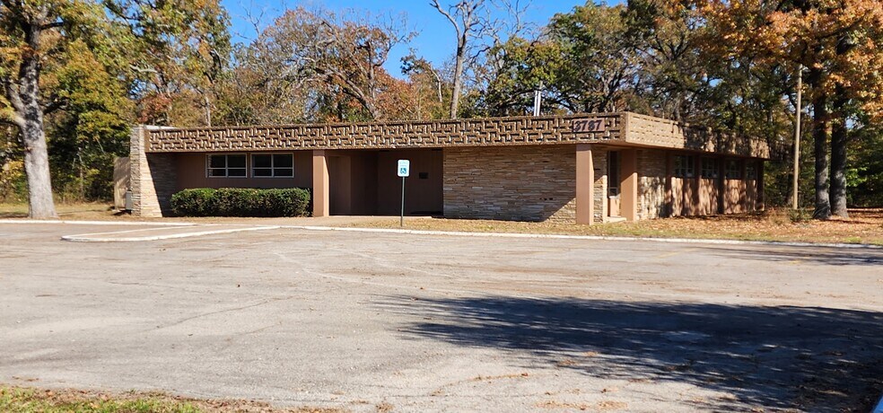 3787 NW Loop 286, Paris, TX à vendre - Photo de l’immeuble – Image 2 sur 11