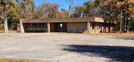 3787 NW Loop 286, Paris, TX à vendre Photo de l’immeuble– Image 2 sur 11