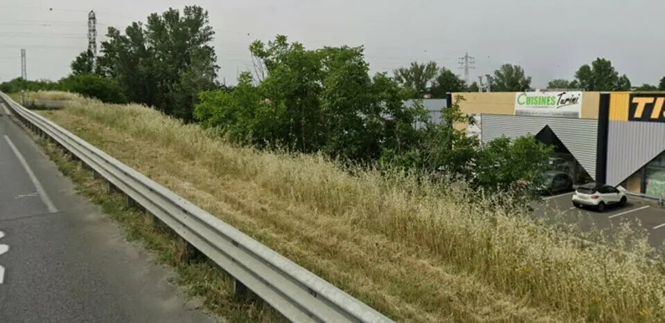 Local commercial dans Portet-sur-Garonne à louer - Photo de l’immeuble – Image 2 sur 11