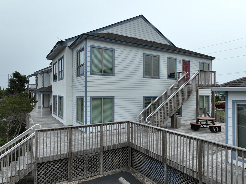3118 N Croatan Hwy, Kill Devil Hills, NC à louer - Photo de l’immeuble – Image 3 sur 18