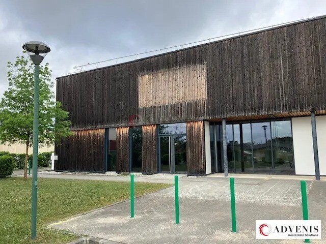 Local commercial dans Biganos à louer - Photo de l’immeuble – Image 1 sur 7