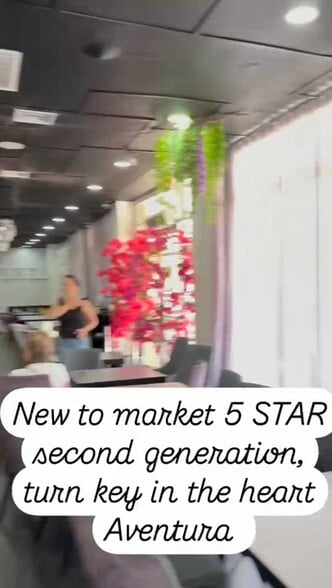 3565-3599 NE 207th St, Aventura, FL à louer - Vidéo sur l’annonce professionnelle – Image 3 sur 18