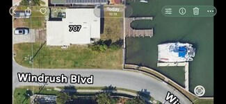 Plus de détails pour 2 Windrush Blvd, Indian Rocks Beach, FL - Spécialisé à vendre