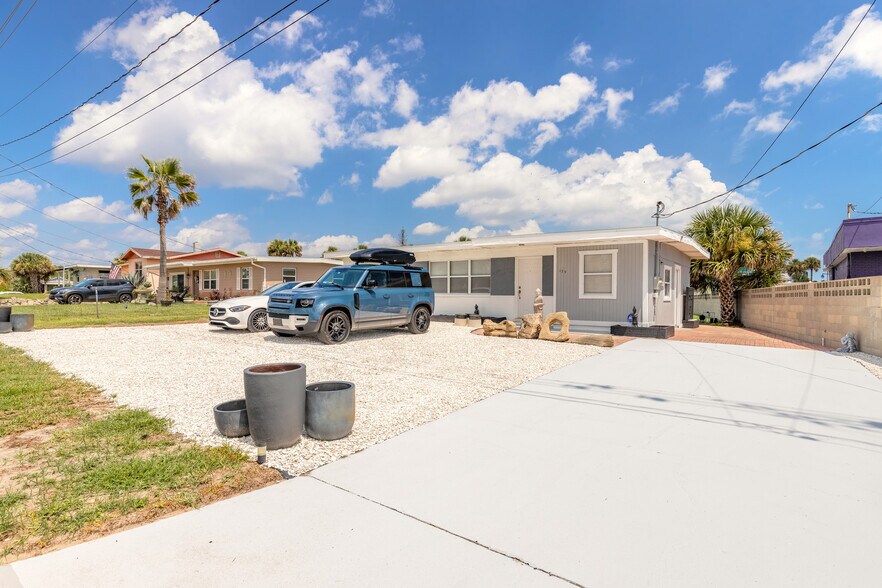 133 Bridgeport Rd, Daytona Beach Shores, FL à vendre - Photo de l’immeuble – Image 3 sur 33