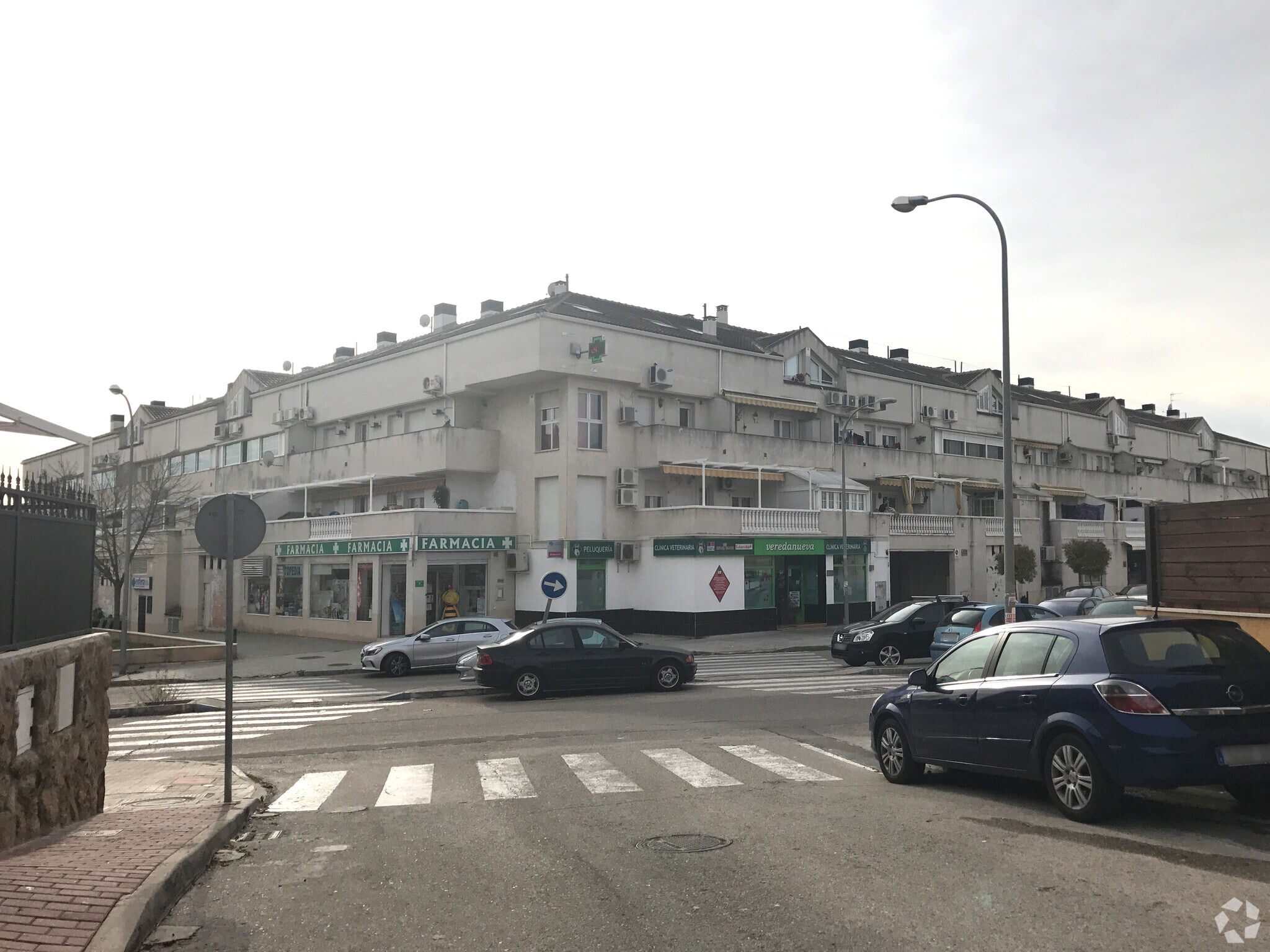 Avenida de la Ilustración, 106, Velilla de San Antonio, Madrid à louer Photo principale– Image 1 sur 2