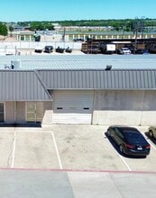 2800 W Division St, Arlington, TX à louer Photo de l’immeuble– Image 1 sur 7