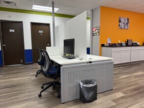 21750 Hardy Oak Blvd, San Antonio, TX à louer Photo intérieure– Image 2 sur 4