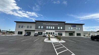 7950 Miller Dr, Frederick, CO à louer Photo de l’immeuble– Image 2 sur 4