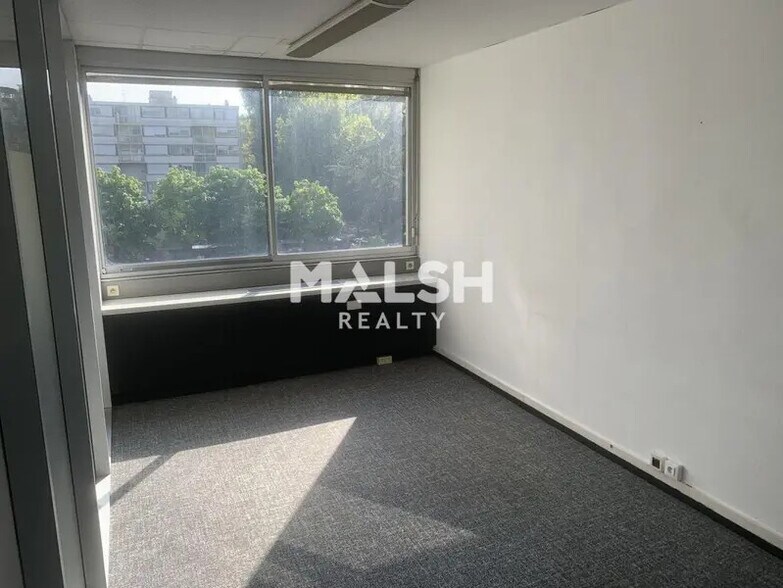 Bureau dans Villeurbanne à louer - Photo intérieure – Image 2 sur 10