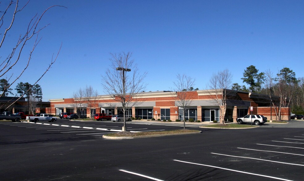 11551 Nuckols Rd, Glen Allen, VA à louer - Photo de l’immeuble – Image 3 sur 22