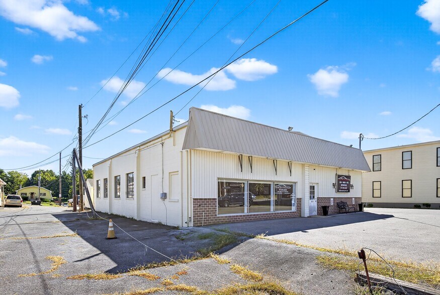 929 Lititz Pike, Lititz, PA à vendre - Photo de l’immeuble – Image 3 sur 45