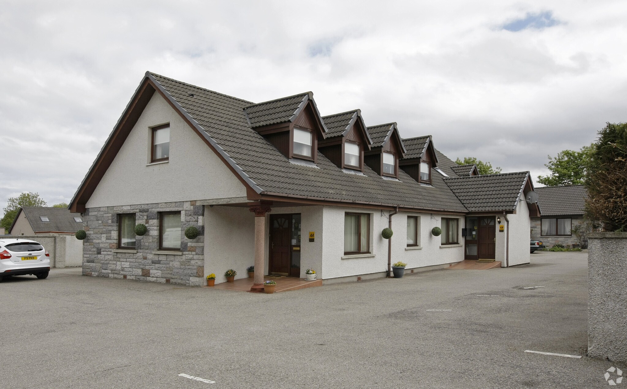 79 Glenurquhart Rd, Inverness à vendre Photo principale– Image 1 sur 11