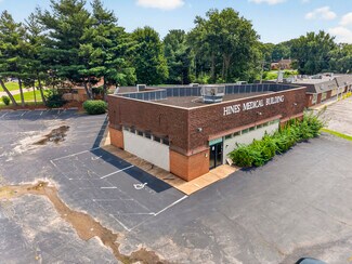 Plus de détails pour 13300 New Halls Ferry Rd, Florissant, MO - Bureau à vendre