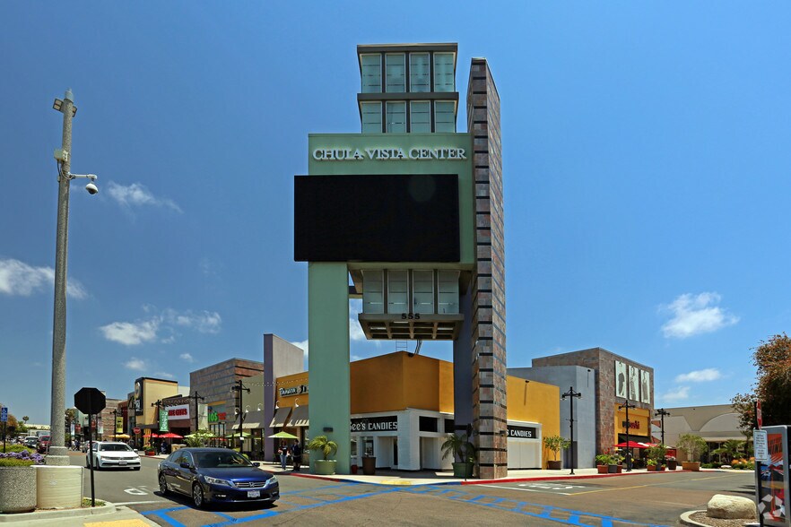 555 Broadway, Chula Vista, CA à louer - Photo de l’immeuble – Image 1 sur 2