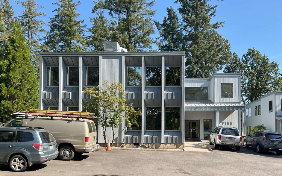 7155 SW Varns St, Portland, OR à vendre - Photo principale – Image 1 sur 9