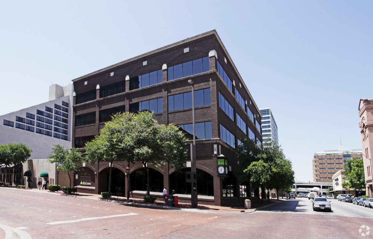 100 Main St, Fort Worth, TX à louer Photo de l’immeuble– Image 1 sur 1