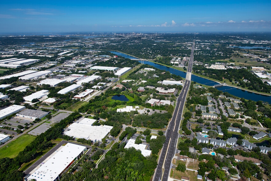 3910 Riga Blvd, Tampa, FL à vendre - Aérien – Image 2 sur 11