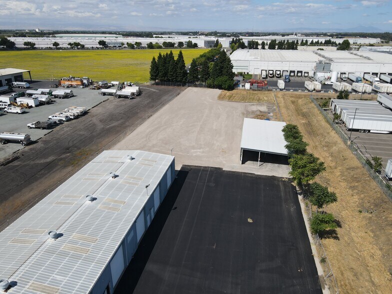 4807 Airport Way, Stockton, CA à louer - Photo de l’immeuble – Image 3 sur 3