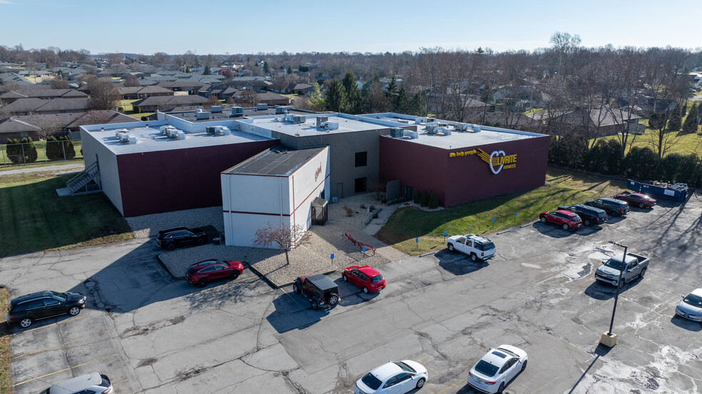 4020 Columbus Ave, Anderson, IN à louer - Photo de l’immeuble – Image 1 sur 30