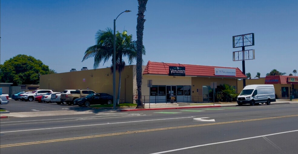 303 Broadway, Chula Vista, CA à louer - Photo de l’immeuble – Image 2 sur 4