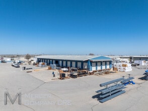 8146 SW 15th St, Oklahoma City, OK à louer Photo de l’immeuble– Image 2 sur 7