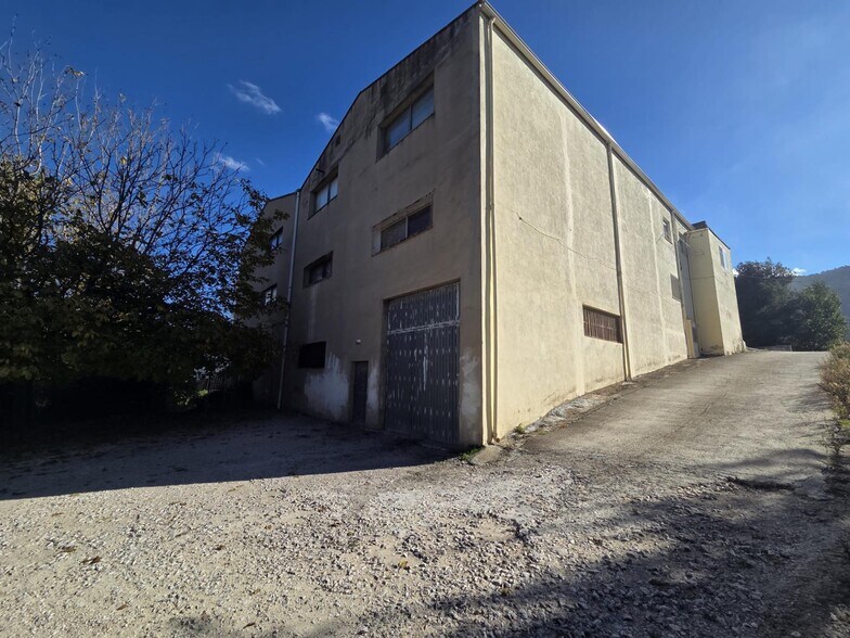 Industriel/Logistique dans Bocairent à vendre - Photo de l’immeuble – Image 3 sur 50