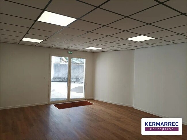 Plus de détails pour Bureau à louer