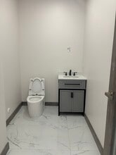 12760-12890 Biscayne Blvd, North Miami, FL à louer Photo intérieure– Image 1 sur 7