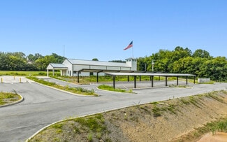 Plus de détails pour 105 Warren St, Madisonville, TN - Spécialisé à vendre