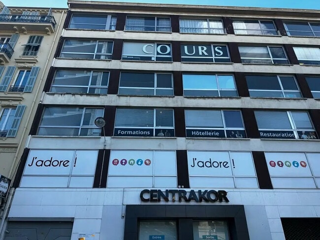 Plus de détails pour Bureau à louer