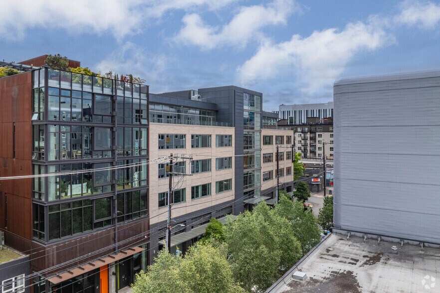 500 Yale Ave N, Seattle, WA à louer - Photo de l’immeuble – Image 3 sur 6