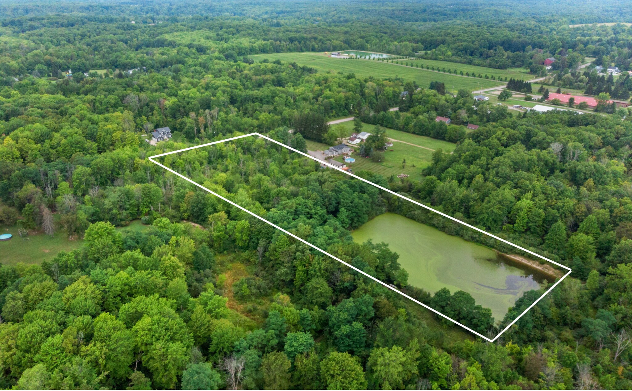 Sperry Road, Newbury, OH à vendre Photo principale– Image 1 sur 8