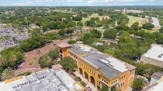 Plus de détails pour 7065 Westpointe Blvd, Orlando, FL - Bureau à vendre
