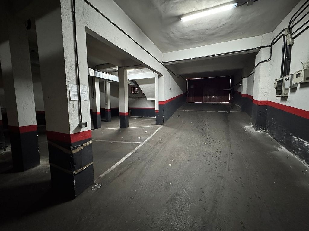 Alcobendas, MAD 28100 - Lot Puerta 01, Esc. 1 - - Photo intérieure - Image 1 of 7