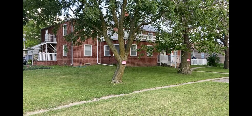2703 M St, Belleville, KS à vendre - Photo de l’immeuble – Image 2 sur 2