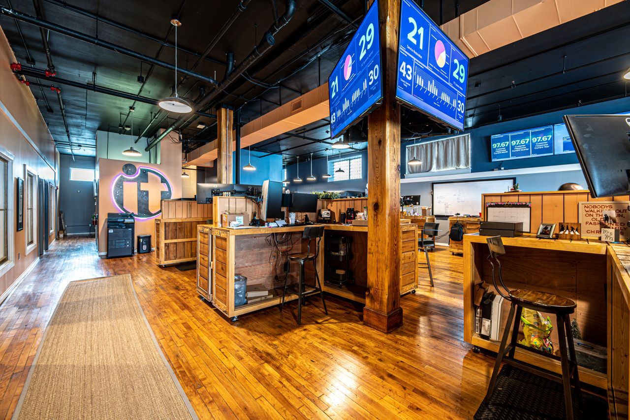 16 Emory Pl, Knoxville, TN 37917 - Lot 100 & 200 - - Photo intérieure - Image 1 of 28