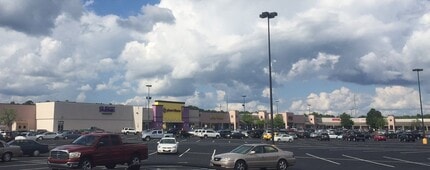 2300-2600 Pepperell Pky, Opelika, AL à louer Photo de l’immeuble– Image 1 sur 7