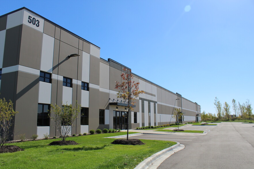 503 E. 98th Ave., Merrillville, IN à louer - Photo de l’immeuble – Image 3 sur 4