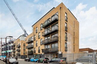 Plus de détails pour Sheep Ln, Londres - Local commercial à louer