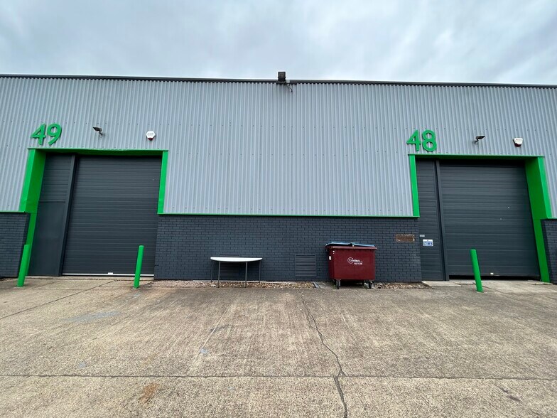 45-53 Potters Ln, Milton Keynes à louer - Photo de l’immeuble – Image 2 sur 23