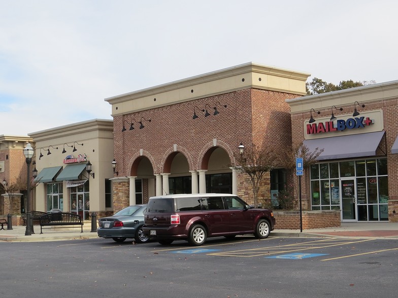 3700-3838 Salem Rd, Covington, GA à louer - Photo de l’immeuble – Image 3 sur 10