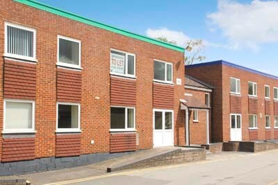 Lower Guildford Rd, Woking à louer - Photo de l’immeuble – Image 1 sur 1