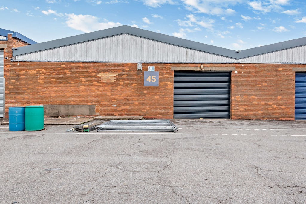 Corringham Rd, Gainsborough à louer Photo de l’immeuble– Image 1 sur 7